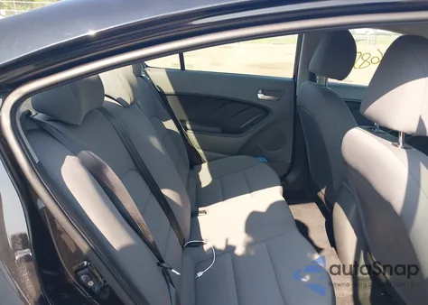 2017 Kia Forte Lx из США, поврежденный, VIN 3KPFK4A77HE090144